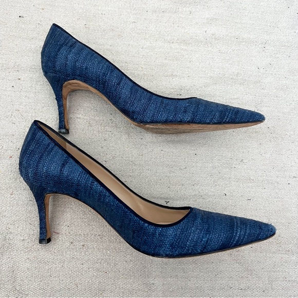 Manolo Blahknik Blue tweed pointed toe heels size 37.5 - Picture 4 of 9